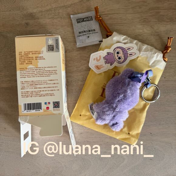 Pop Mart Pin for Love “?” Plush Keychain – Open Box - Picture 8 of 9